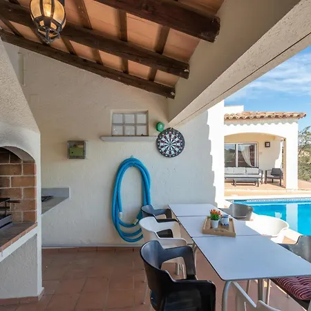 Kristi 9 Pers Privat Pool